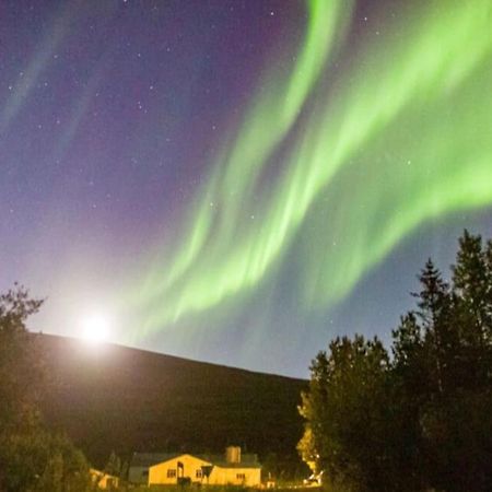 Þorsmoerk Farm 12 Min From Akureyri Apartment Svalbarthseyri ภายนอก รูปภาพ