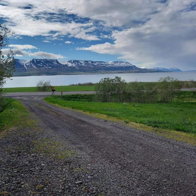 Þorsmoerk Farm 12 Min From Akureyri Apartment Svalbarthseyri ภายนอก รูปภาพ